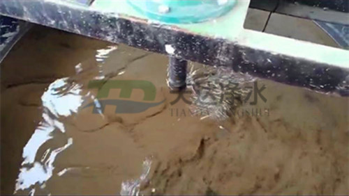 ϴɳ�S��άF(xi��n)���{(di��o)ԇ�۱�ϩ����